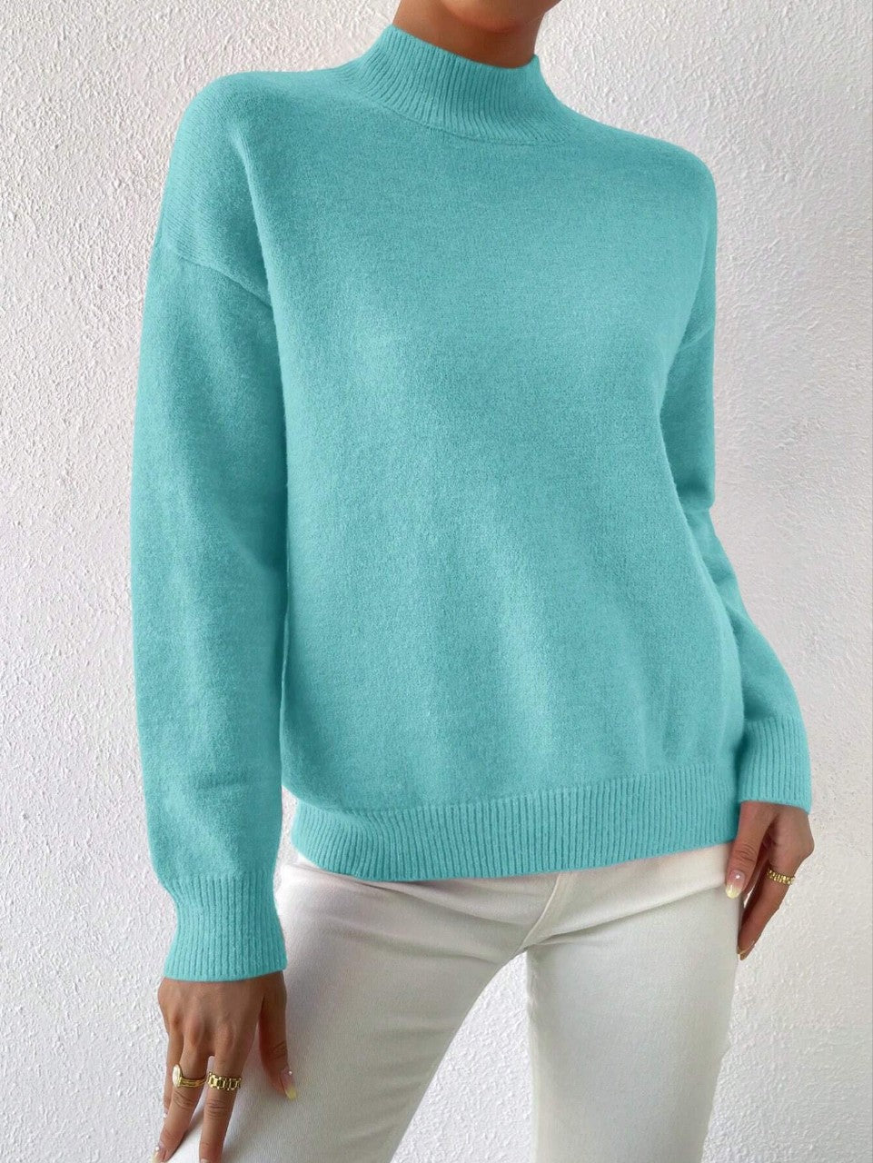 Women's Cashmere Sweater – Relaxed Mock Neck