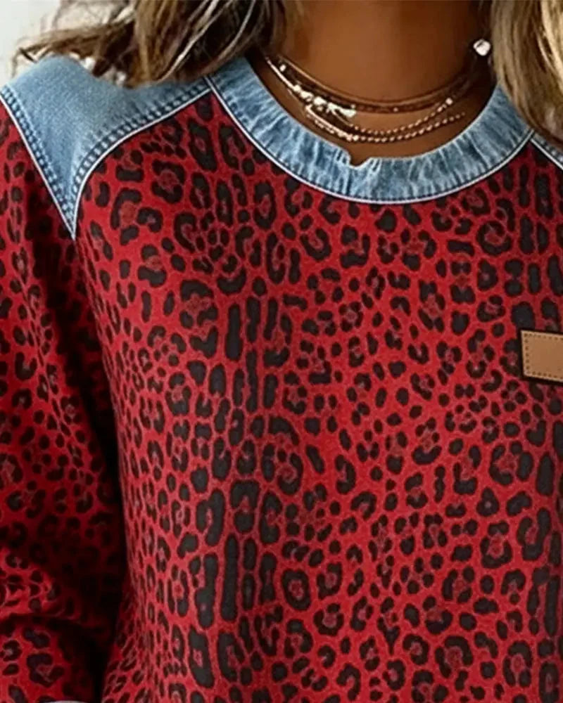 Women's Patchwork Sweatshirt – Embossed Floral Crew Neck