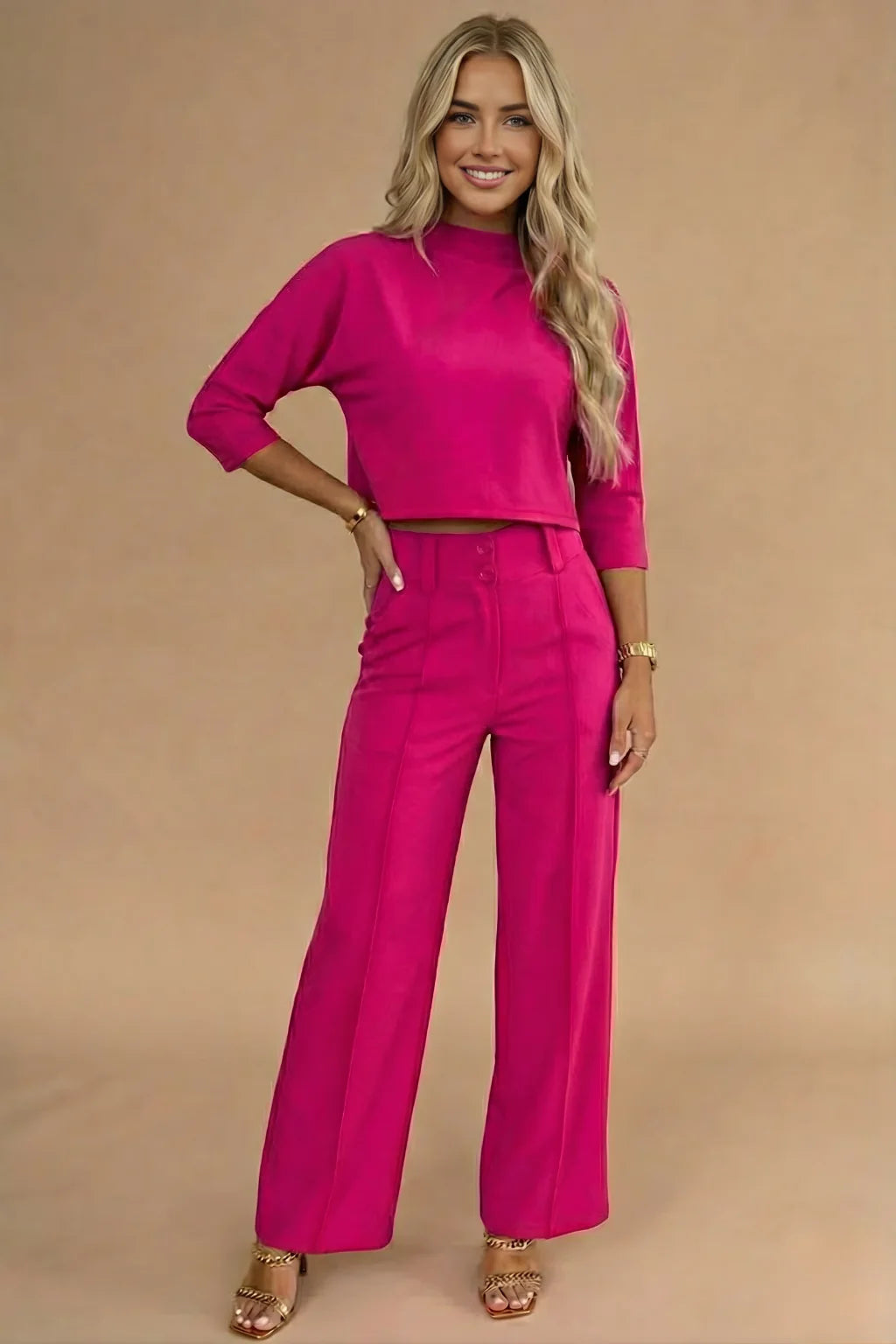 Women's Two-Piece Set – Cropped Top & Relaxed Pants