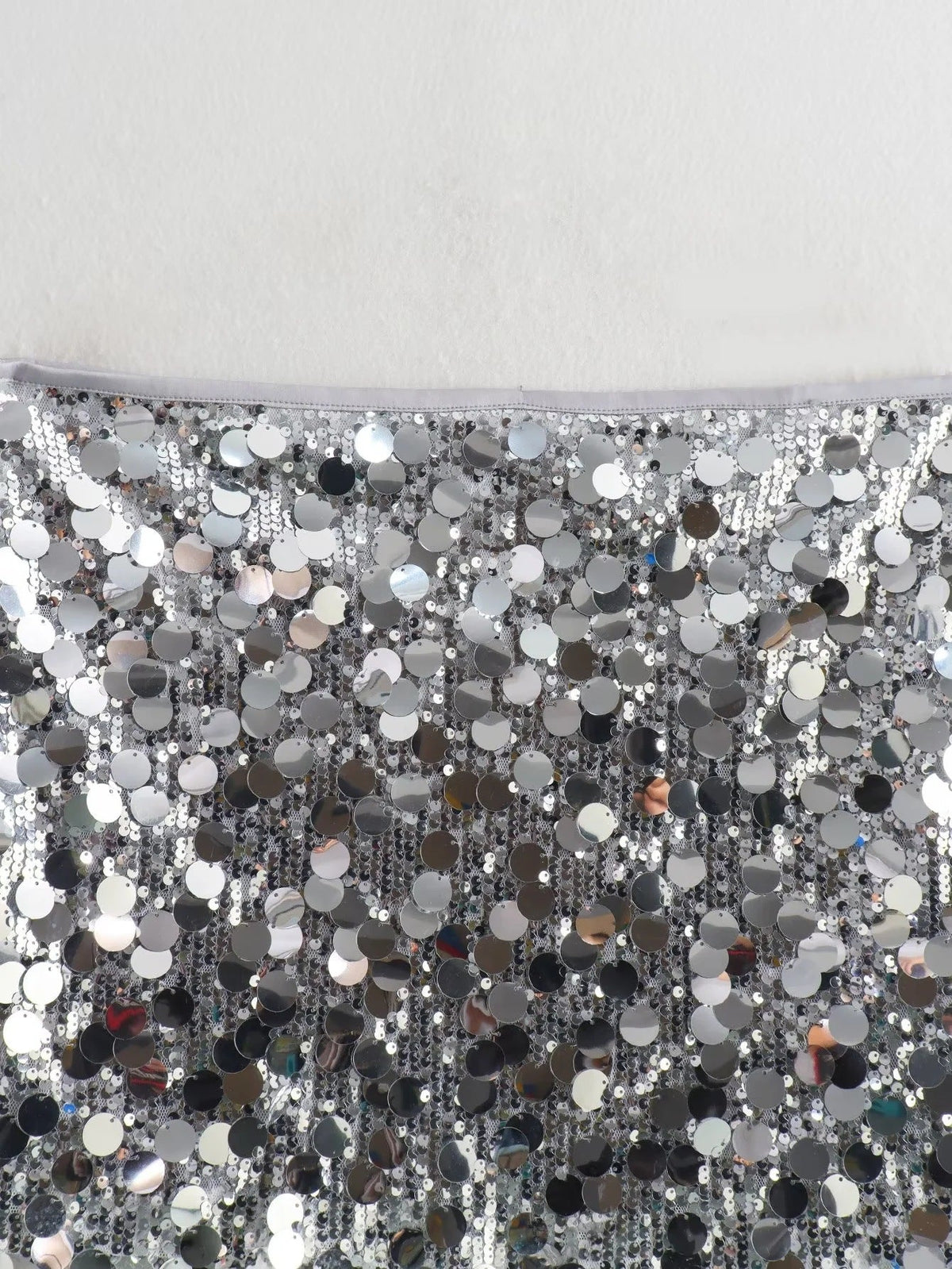 Women's Sequin Mini Skirt – Fitted Pencil Silhouette