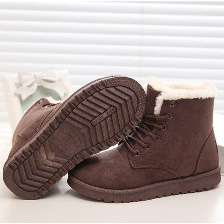 Women's Lace-Up Ankle Boot – Plush Lined Flat Heel