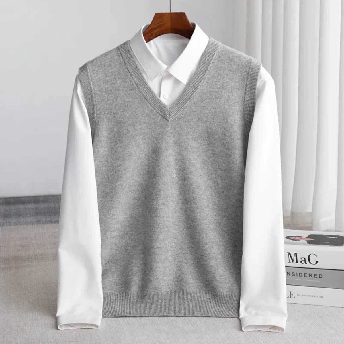 Men's Knit Sweater Vest – Relaxed Sleeveless Pullover