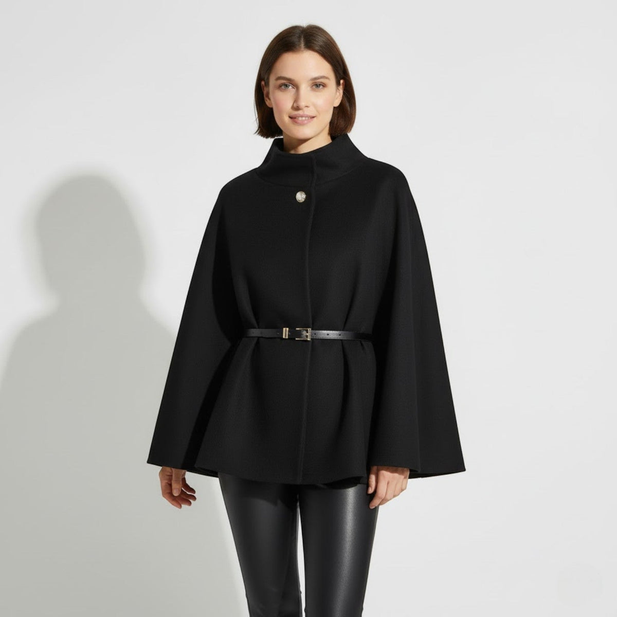 Women's Short Wool-Blend Coat – Structured Single-Breasted