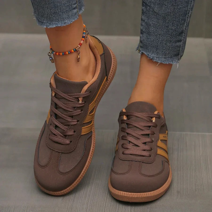 Women's Leather Lace-Up Sneaker – Low Flat Sole