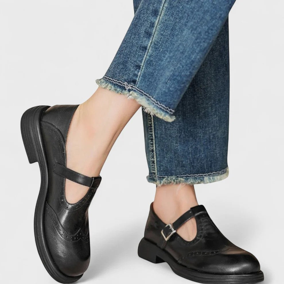 Women's Leather Block Heel Shoe – Adjustable Ankle Strap
