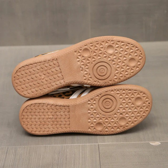 Women's Leather Lace-Up Sneaker – Low Flat Sole
