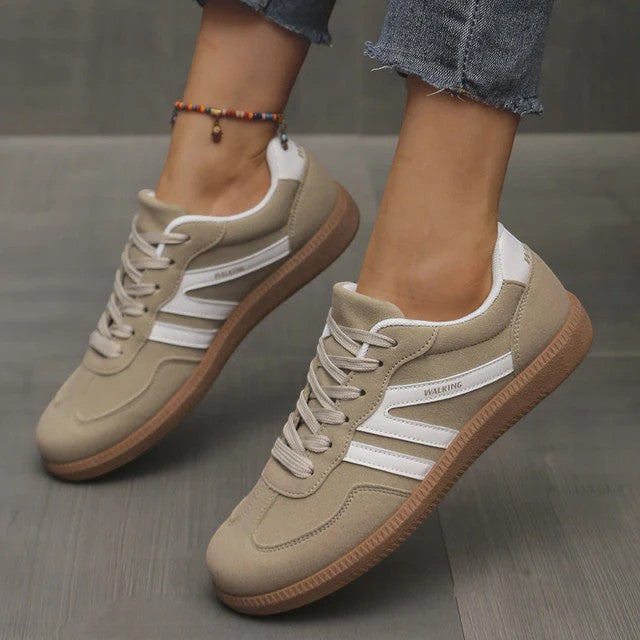 Women's Leather Lace-Up Sneaker – Low Flat Sole