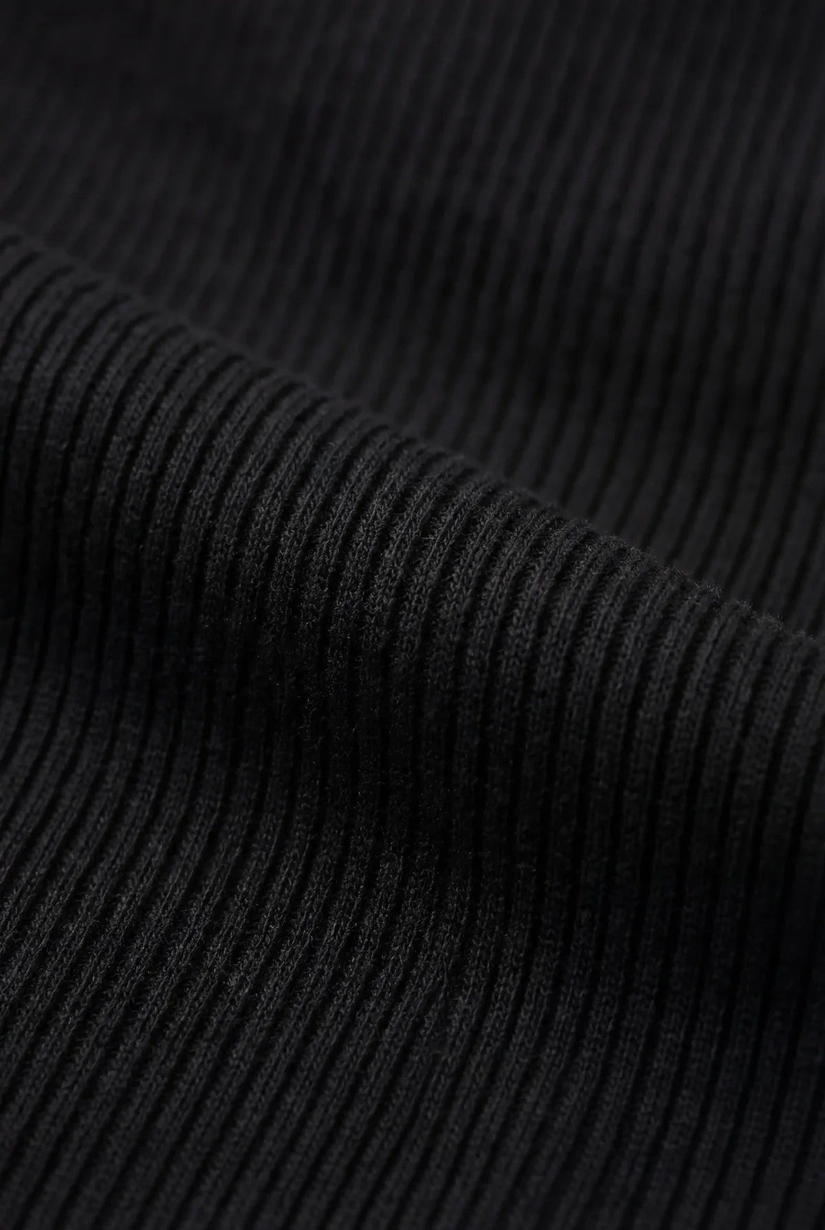 Men's Slim-Fit Stretch T-Shirt – Ribbed Crew Neck
