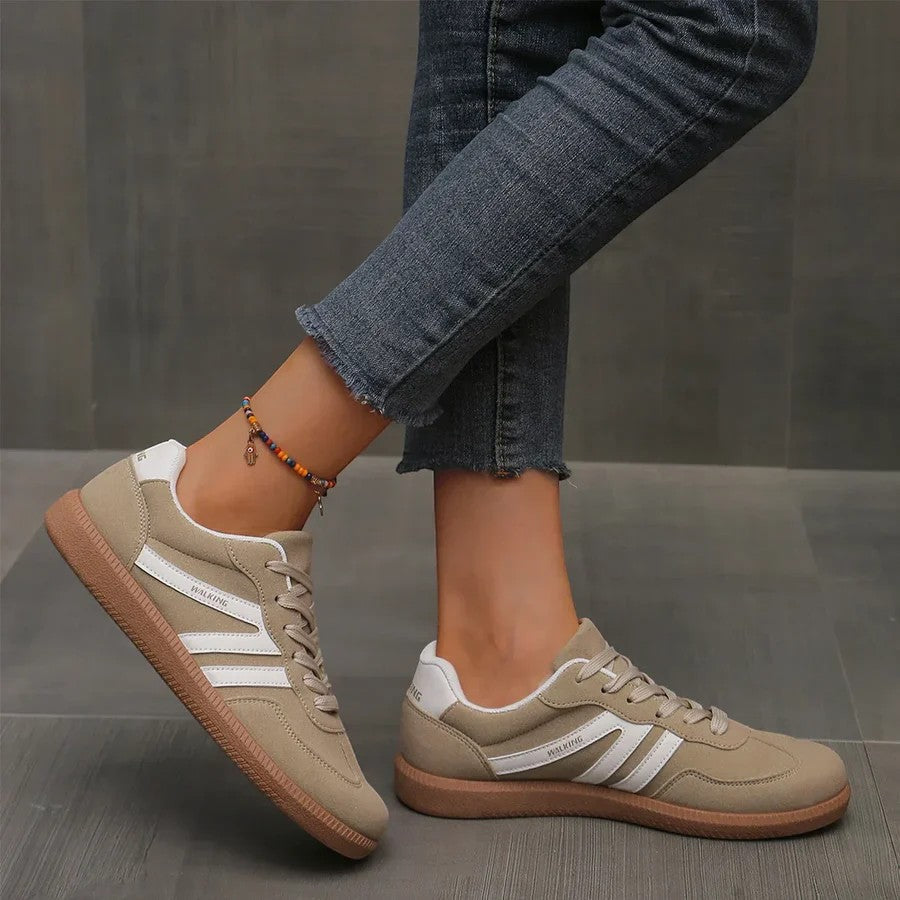 Women's Leather Lace-Up Sneaker – Low Flat Sole