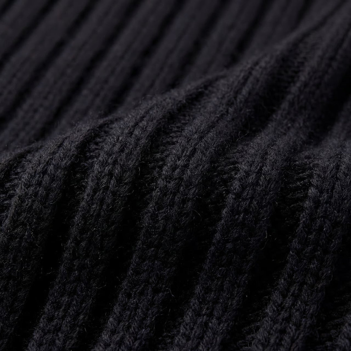 Men's Turtleneck Sweater – Slim Fine-Knit Fit