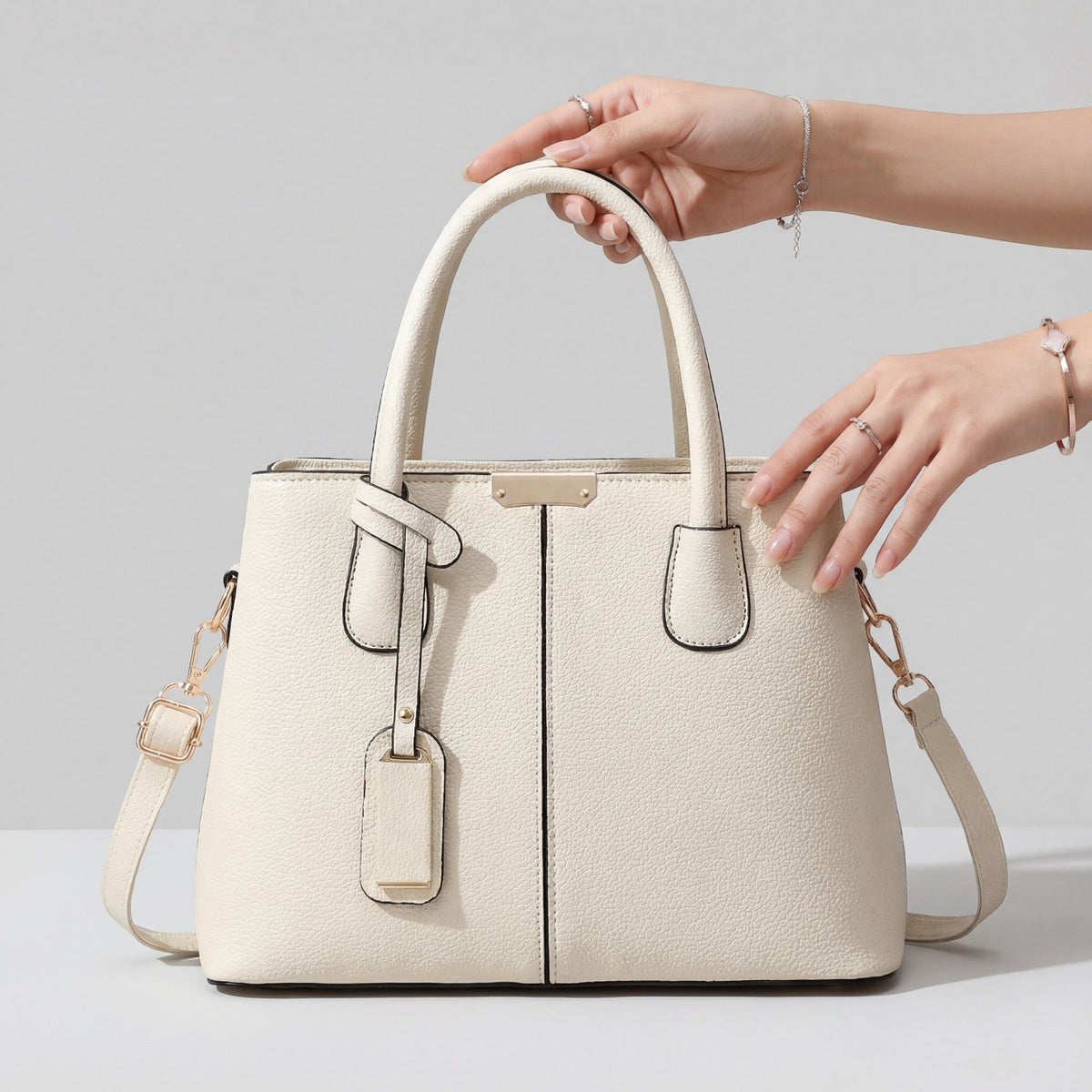 Women's Structured Leather Tote – Clean-Line Shoulder Bag