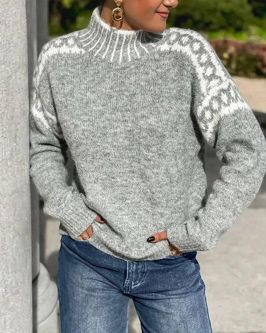 Women's Turtleneck Sweater – Relaxed Soft-Knit Fit
