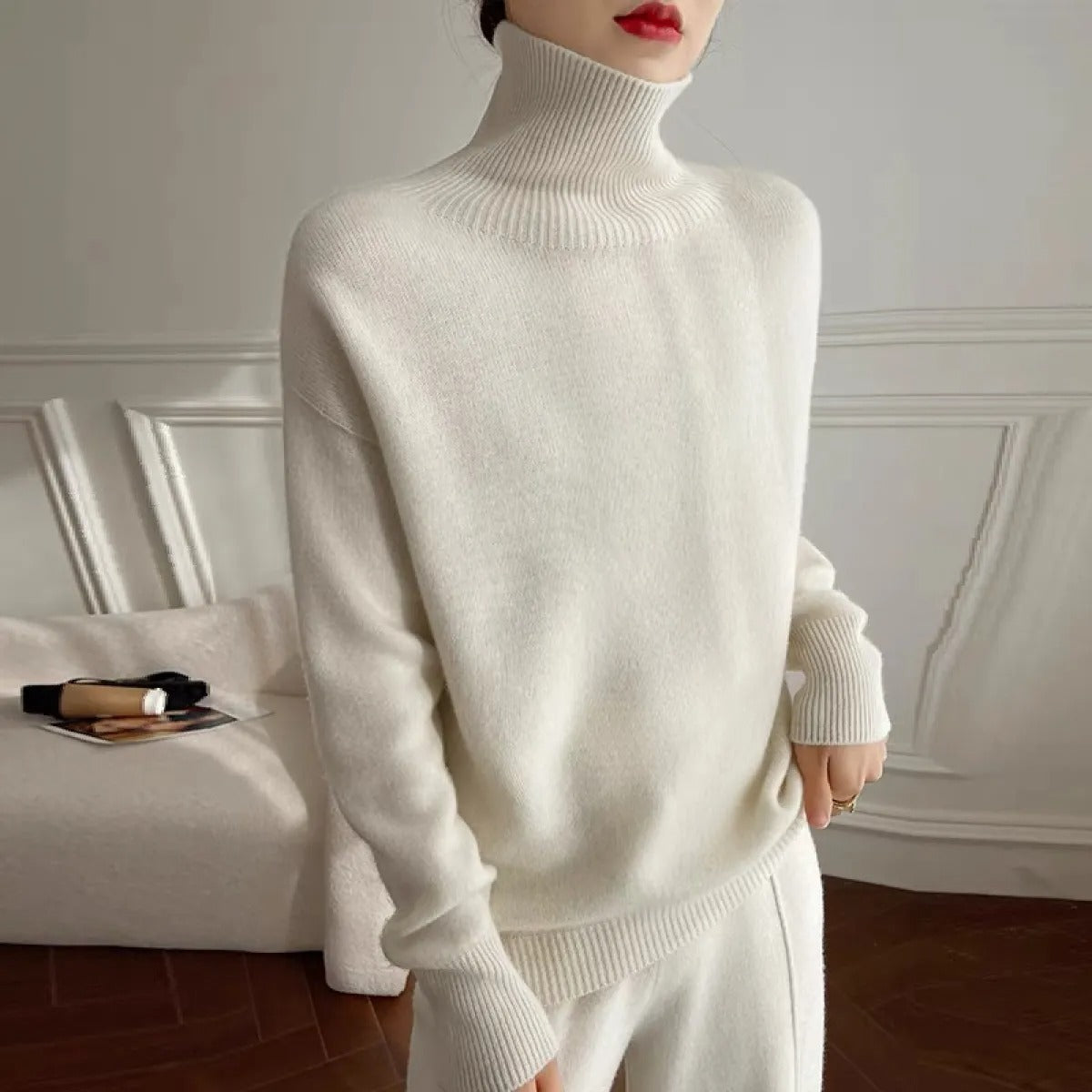 Women's Wool Turtleneck Sweater – Chunky Straight Fit