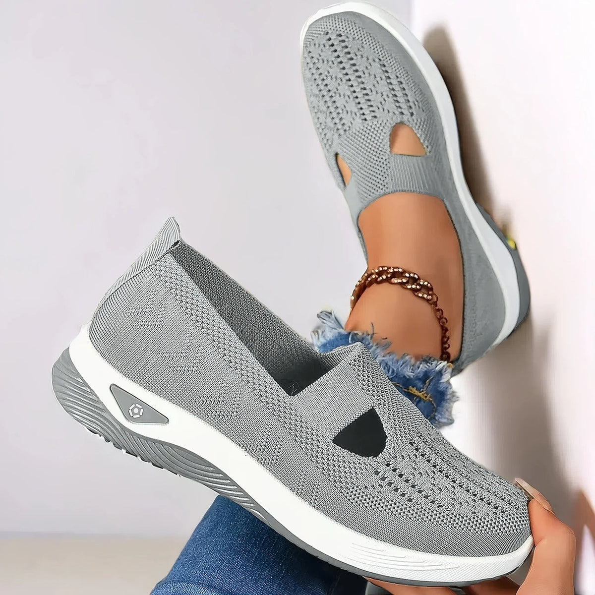 Women's Slip-On Mesh Sneakers – Memory Foam Cushioning