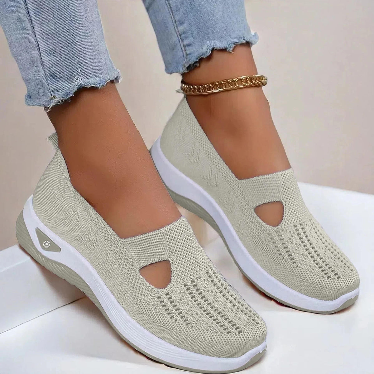 Women's Slip-On Mesh Sneakers – Memory Foam Cushioning