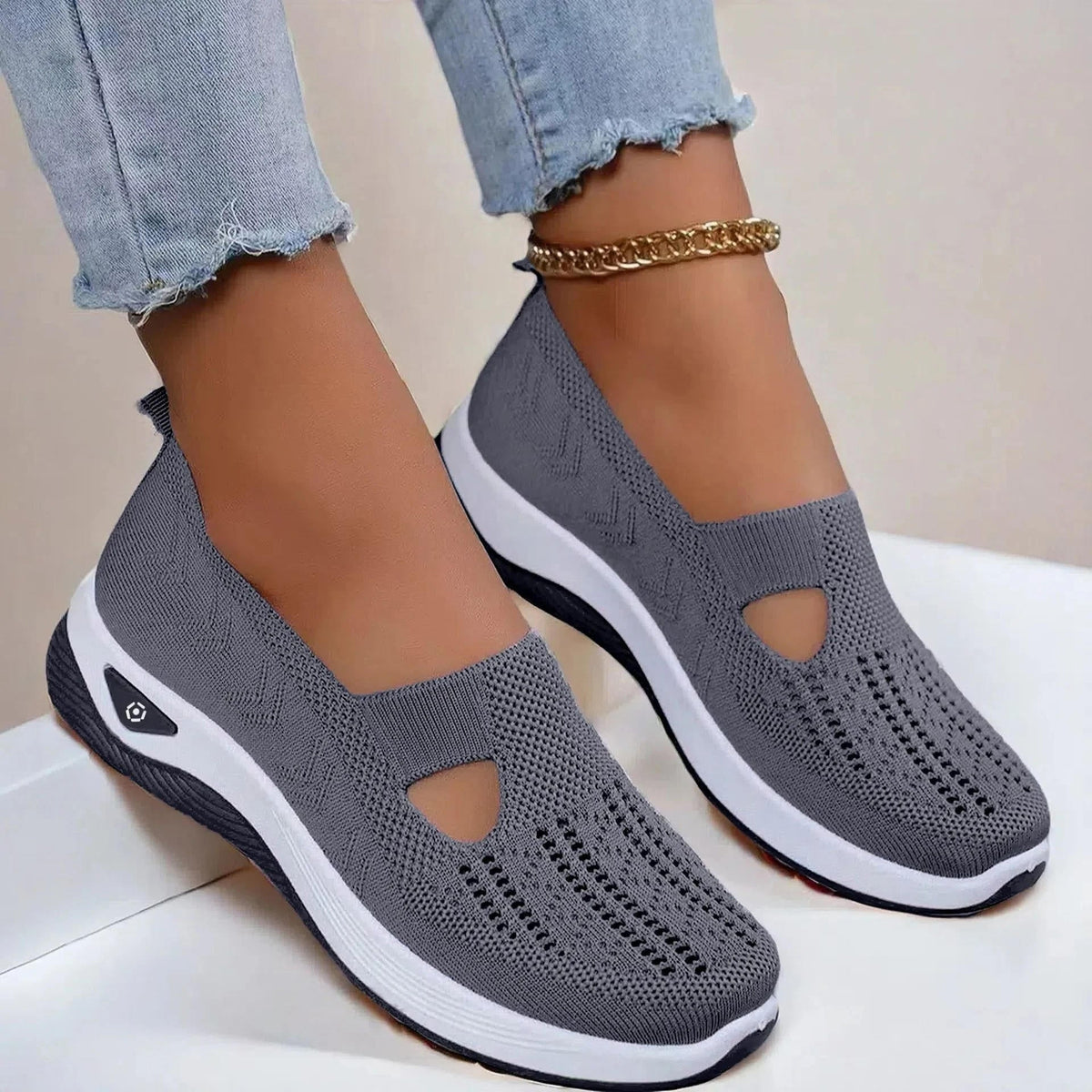 Women's Slip-On Mesh Sneakers – Memory Foam Cushioning