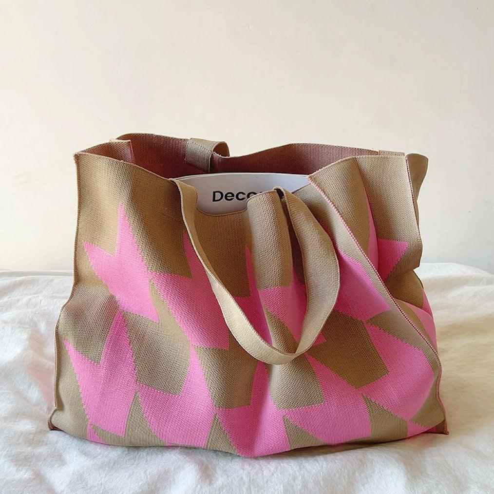 Women's Woven Shopper Bag – Oversized Geometric Pattern